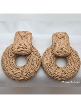 ✨2/$10✨ Handmade Raffia Door Knocker Natural Fiber Statement Artisanal Earrings